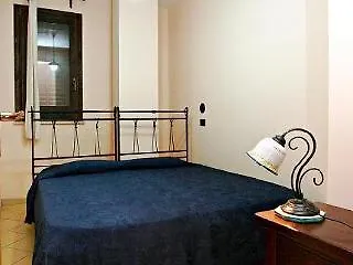 La Chiusa Vacanze Apartment *